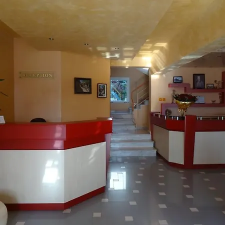 فندق Hotel Nessebar